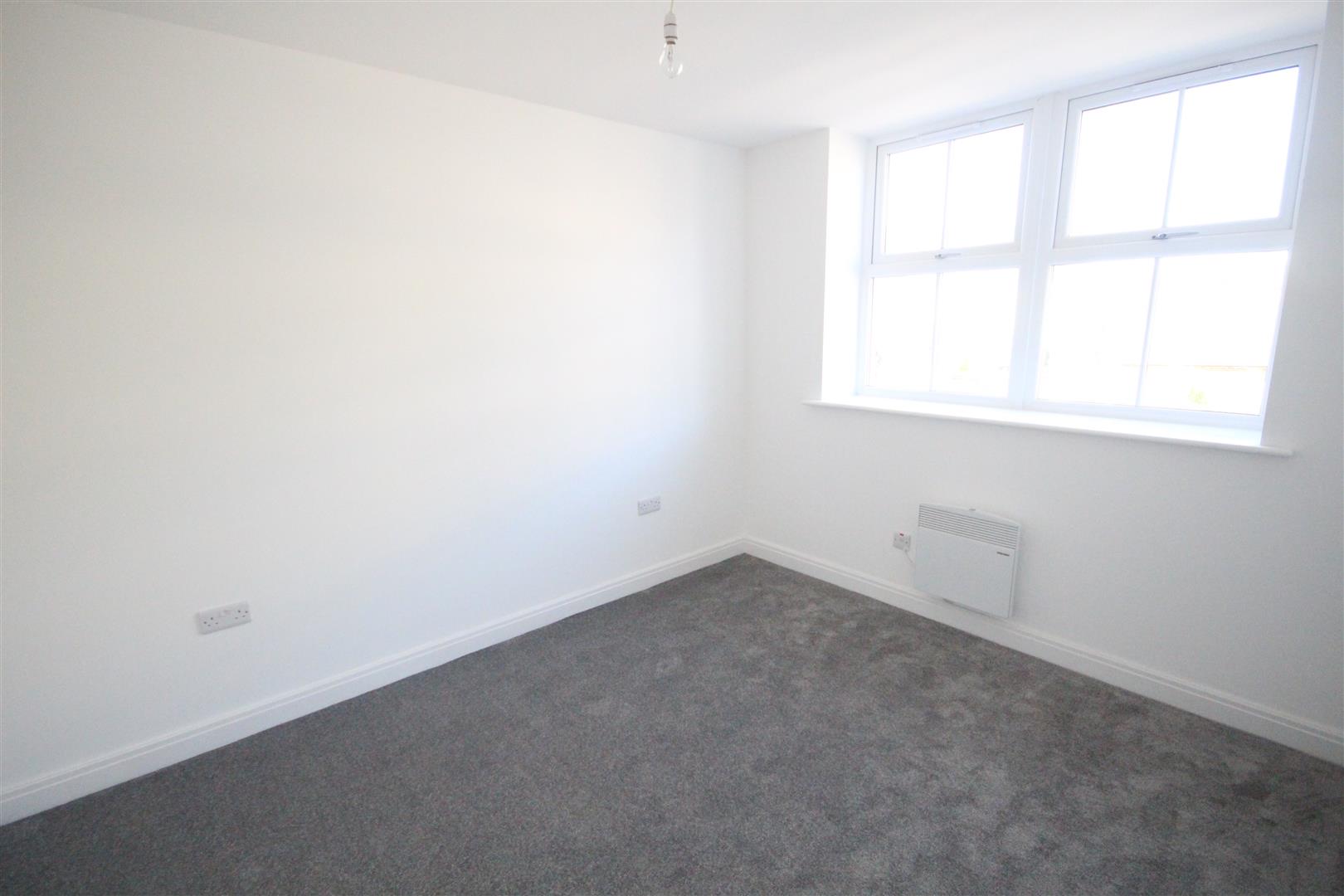1 bedroom apartment To Let in Earby - IMG_7593.jpg